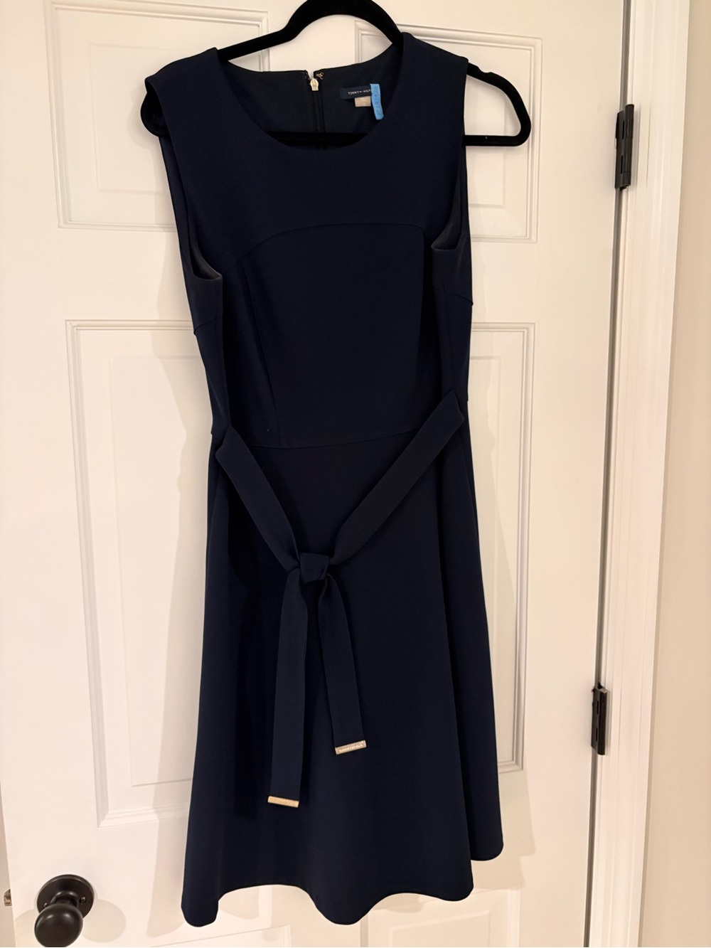 Tommy Hilfiger Sleeveless Navy Midi Dress with Waist Tie